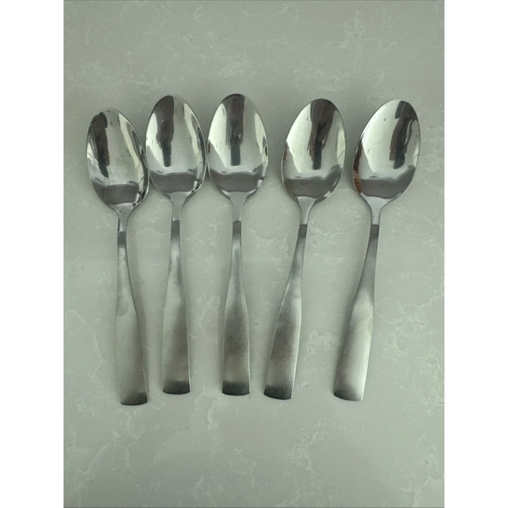 Hampton‎ Forge Bristol Satin Finish Deco Flatware Set 62Pieces Fork Knives Spoon